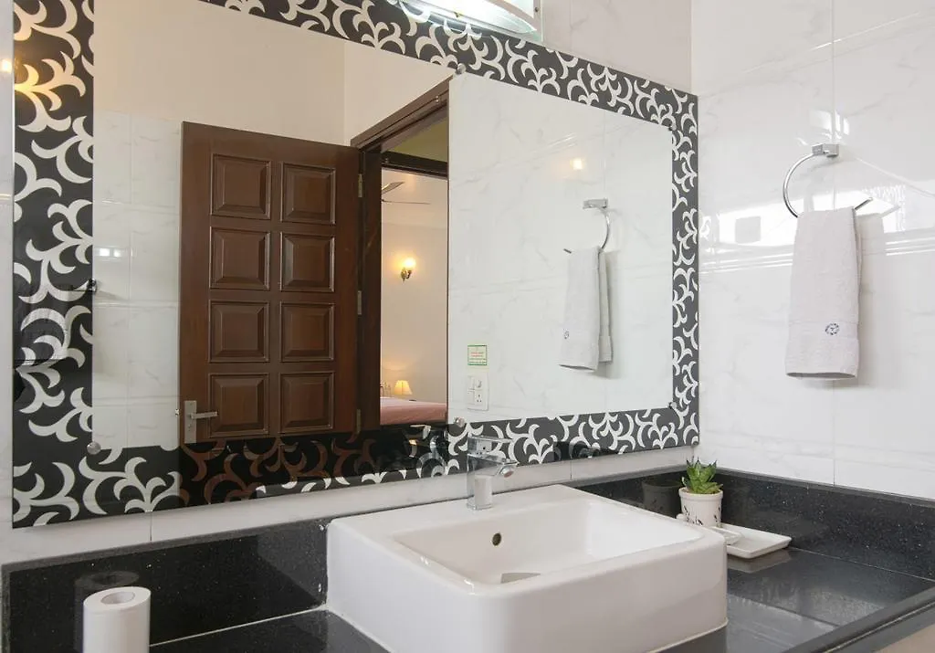 Perch Arbor Suites Gurgaon 3*,  India