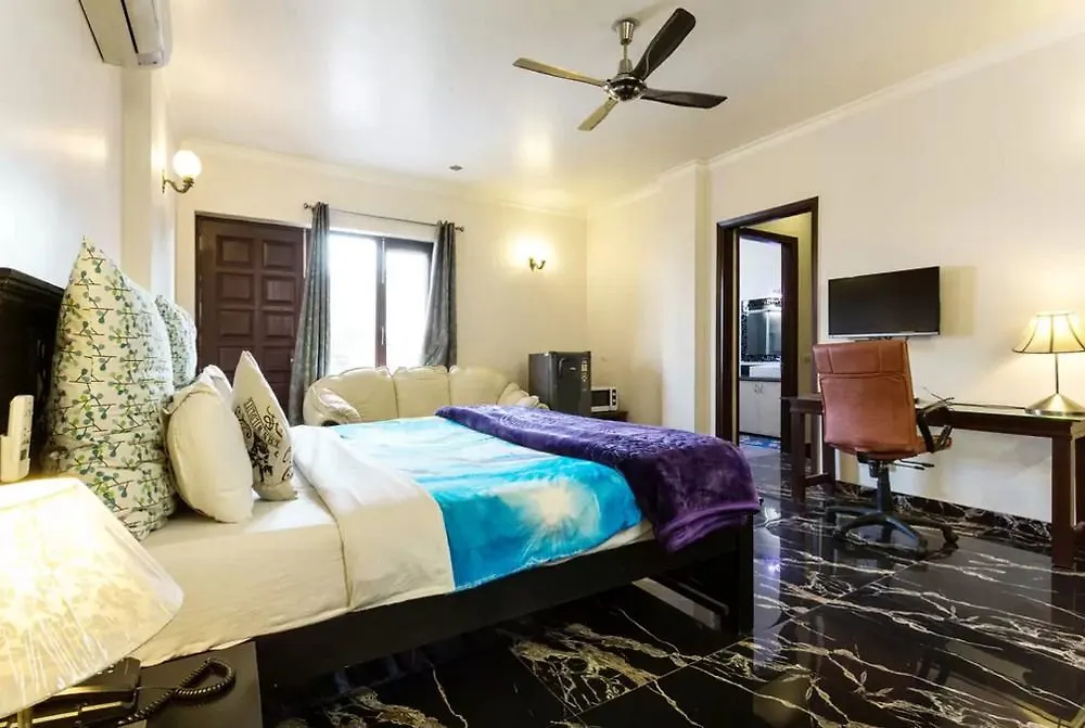 Perch Arbor Suites Gurgaon 3*,