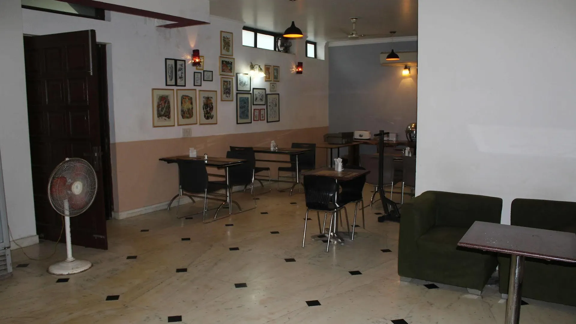 Perch Arbor Suites Gurgaon 3*,